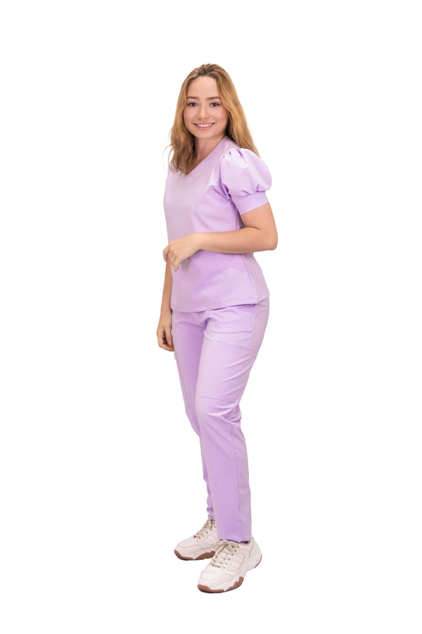 EMMA - Uniforme Unicolor Antifluido Licrado Lila