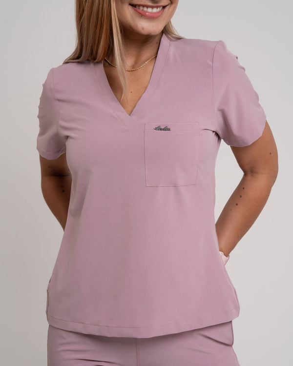 Blusa cuello V Uniforme Esencial ROSA