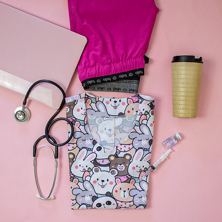 Uniforme-antifluido-licrado-medico-estampado-mujer-scrub-rabbit