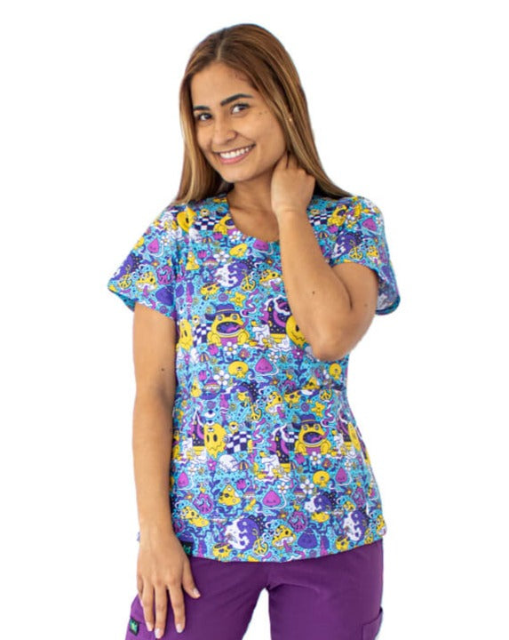 BLUSAS ESTAMPADAS – Etiquetas uniforme estampado – HELO UNIFORMES