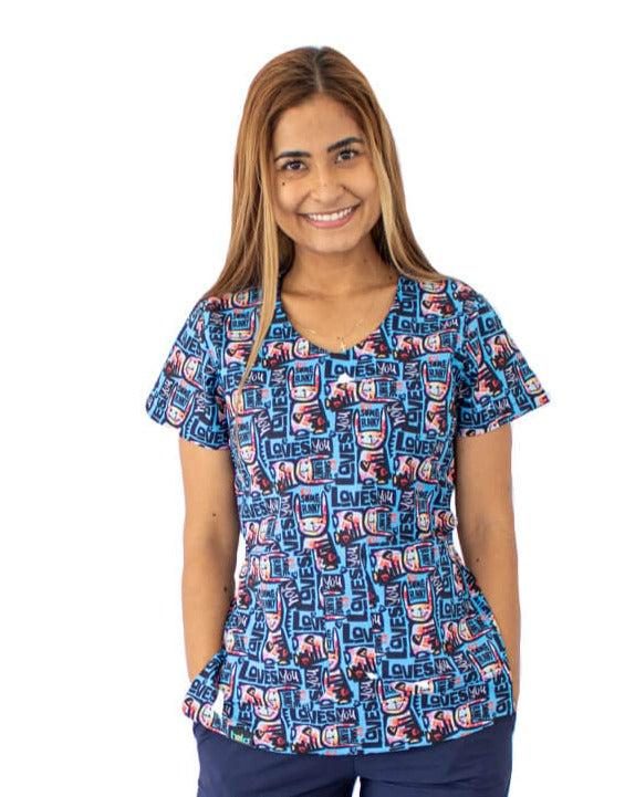 Uniforme medico antifluido licrado estampado mujer